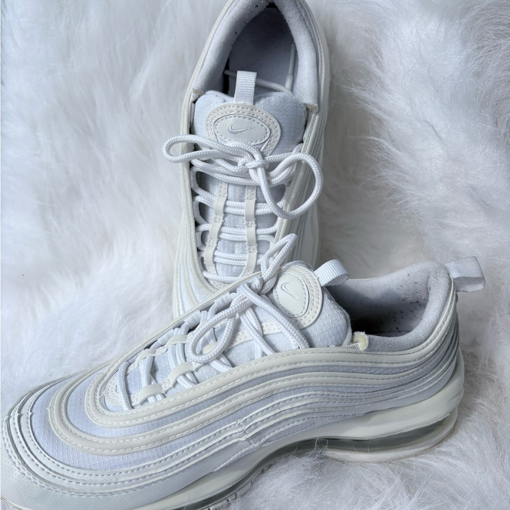 Nike Air Max 97 Light Gray Sneakers 6.5Y